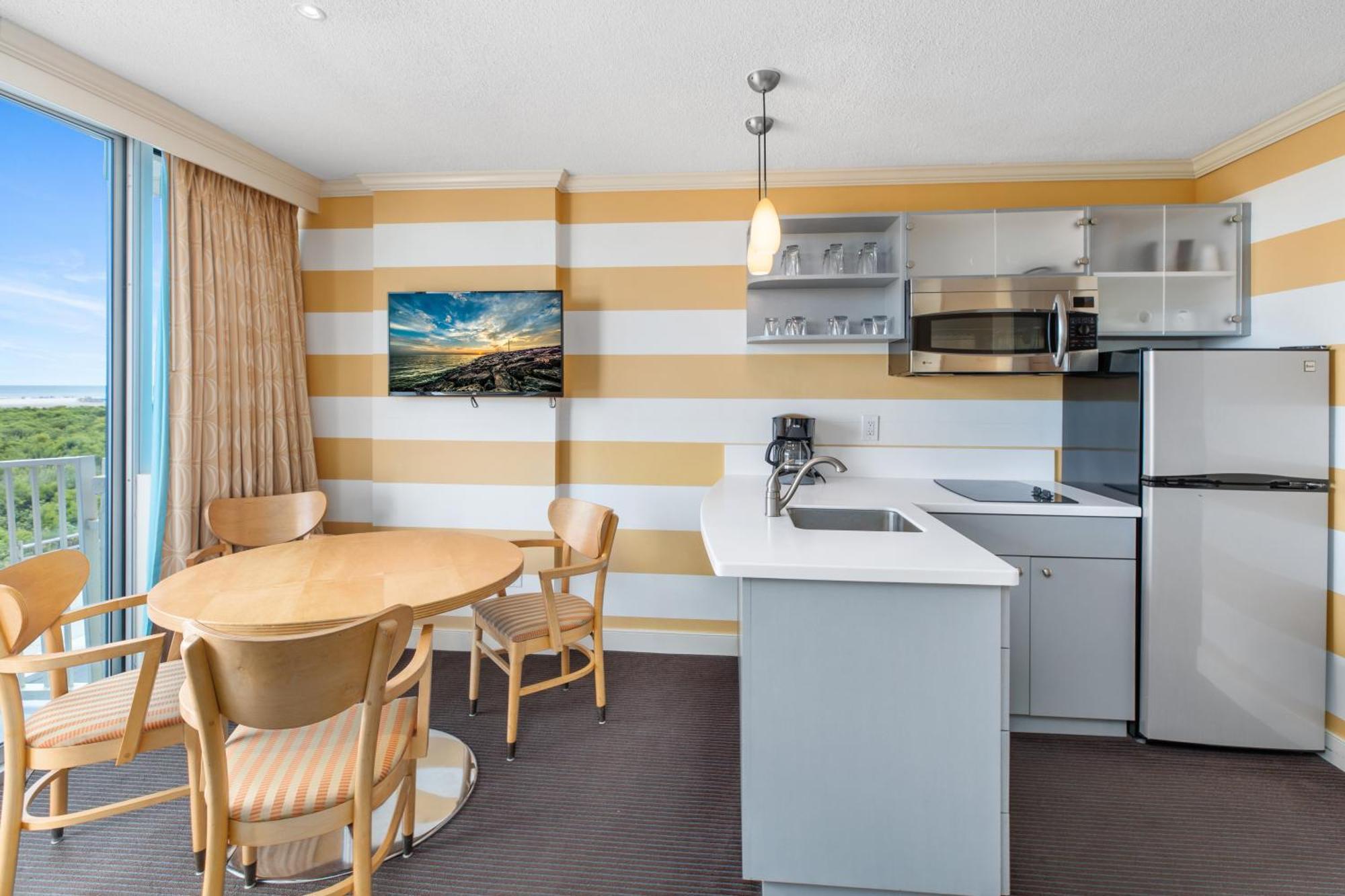 Pan American Oceanfront Hotel Wildwood Crest Exterior photo